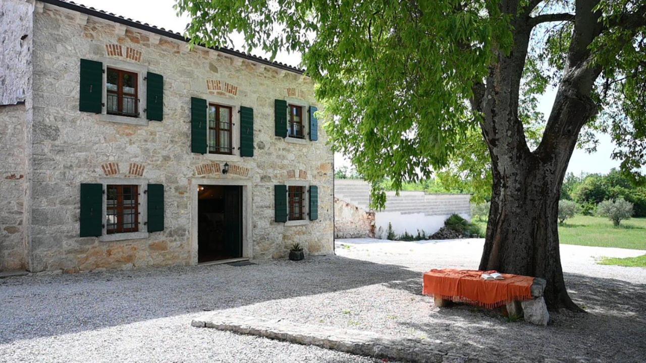 Villa Antonci-18, Pool, 3 Houses, Jacuzzi, Private Territory Antonci (Porec) Exterior foto
