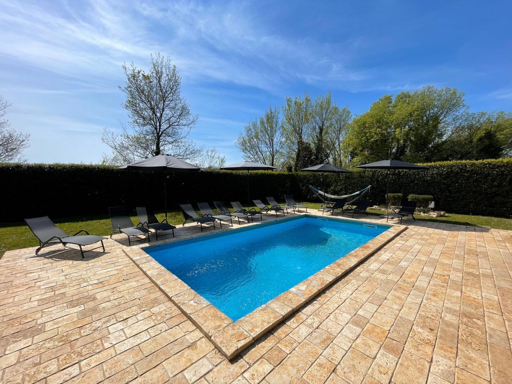 Villa Antonci-18, Pool, 3 Houses, Jacuzzi, Private Territory Antonci (Porec) Exterior foto